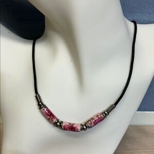Floral Pink and Silver Beaded Necklace